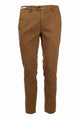 Pantalone chino cotone armaturato stretch.