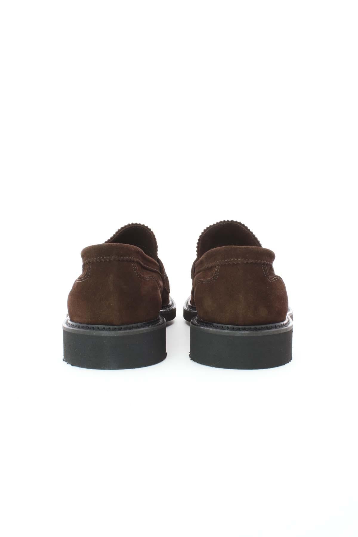 Mocassini in camoscio con suola in gomma 