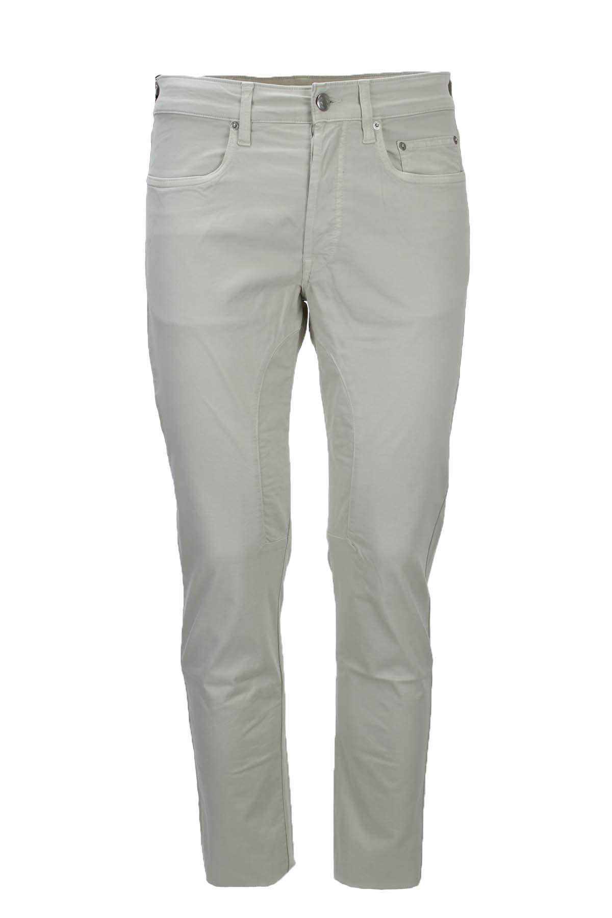 Pantalone in cotone 5 tasche con toppe 