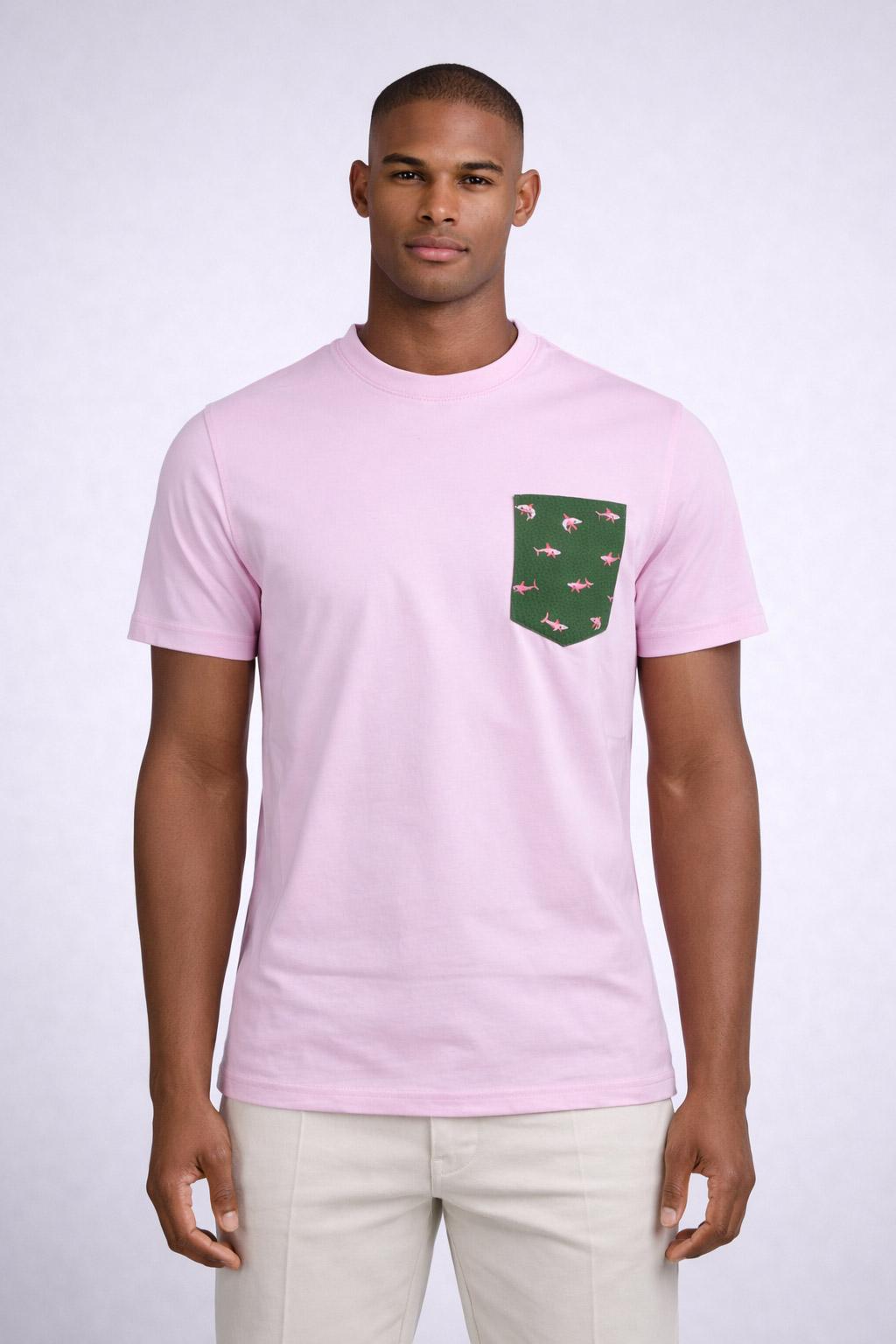 T-shirt uomo con taschino stampa squali in cotone 
