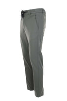 Pantalone in tessuto tecnico con coulisse 