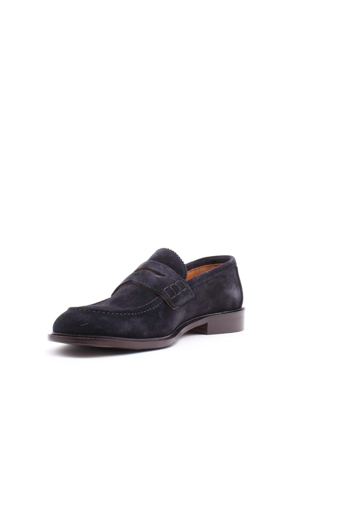 Mocassini in camoscio con fondo cuoio e gomma 